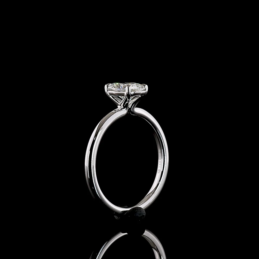 14K White Gold Solitaire Ring with 1.07 Carat Cushion Brilliant Lab Diamond - E-F Color VVS2 Clarity with IGI Certification - Covaloro Fine Jewelry - Image 4