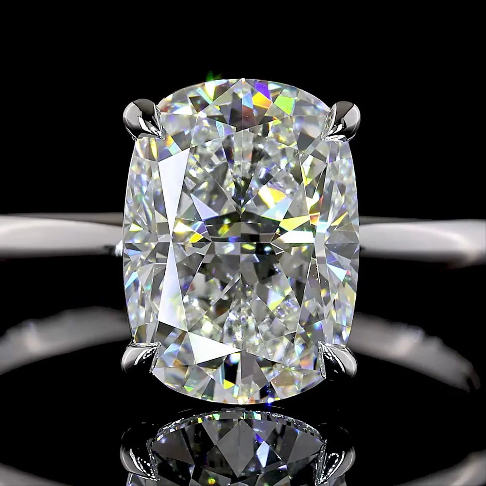 14K White Gold Solitaire Ring with 2.52 Carat Cushion Brilliant Lab-Grown Diamond - E-F Color, VS1 Clarity, IGI Certified - Covaloro Fine Jewelry - Image 3