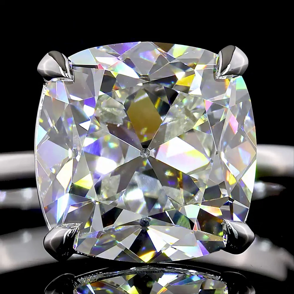 14K White Gold Square Antique Cushion Cut Lab Diamond Solitaire Ring - 5.06 Carat Total Weight, E-F VVS2 IGI Certified - Covaloro Fine Jewelry - Image 2
