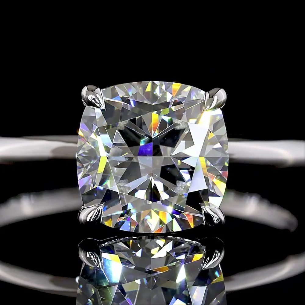 14K White Gold Square Cushion Brilliant Solitaire Ring with 2.03 Carat Lab-Grown D VS1 Diamond - IGI Certified - Covaloro Fine Jewelry - Image 2