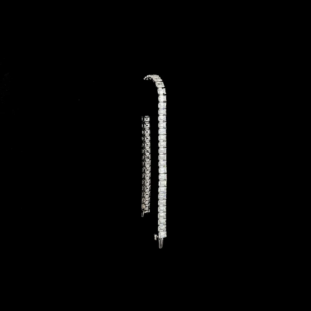 14K White Gold Tennis Bracelet with 51 Prong-Set Emerald Cut Lab Diamonds - 15.12 Carats Total Diamond Weight - Covaloro Fine Jewelry - Image 3