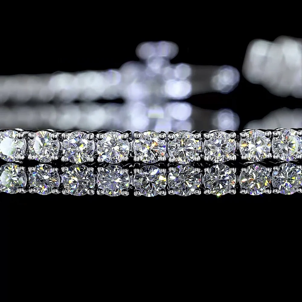 14K White Gold Tennis Bracelet with 77 Round Brilliant Cut Lab Diamonds - 2.78 Carat Total Weight (E-F Color, VS Clarity) - Covaloro Fine Jewelry - Image 2