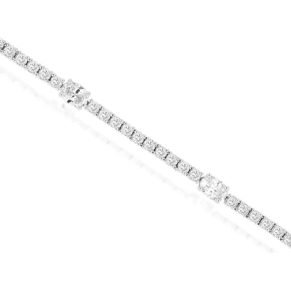 14K White Gold Tennis Bracelet with Graduated Round Diamonds - 2.75 Carat Total Diamond Weight - Royal Jewelry