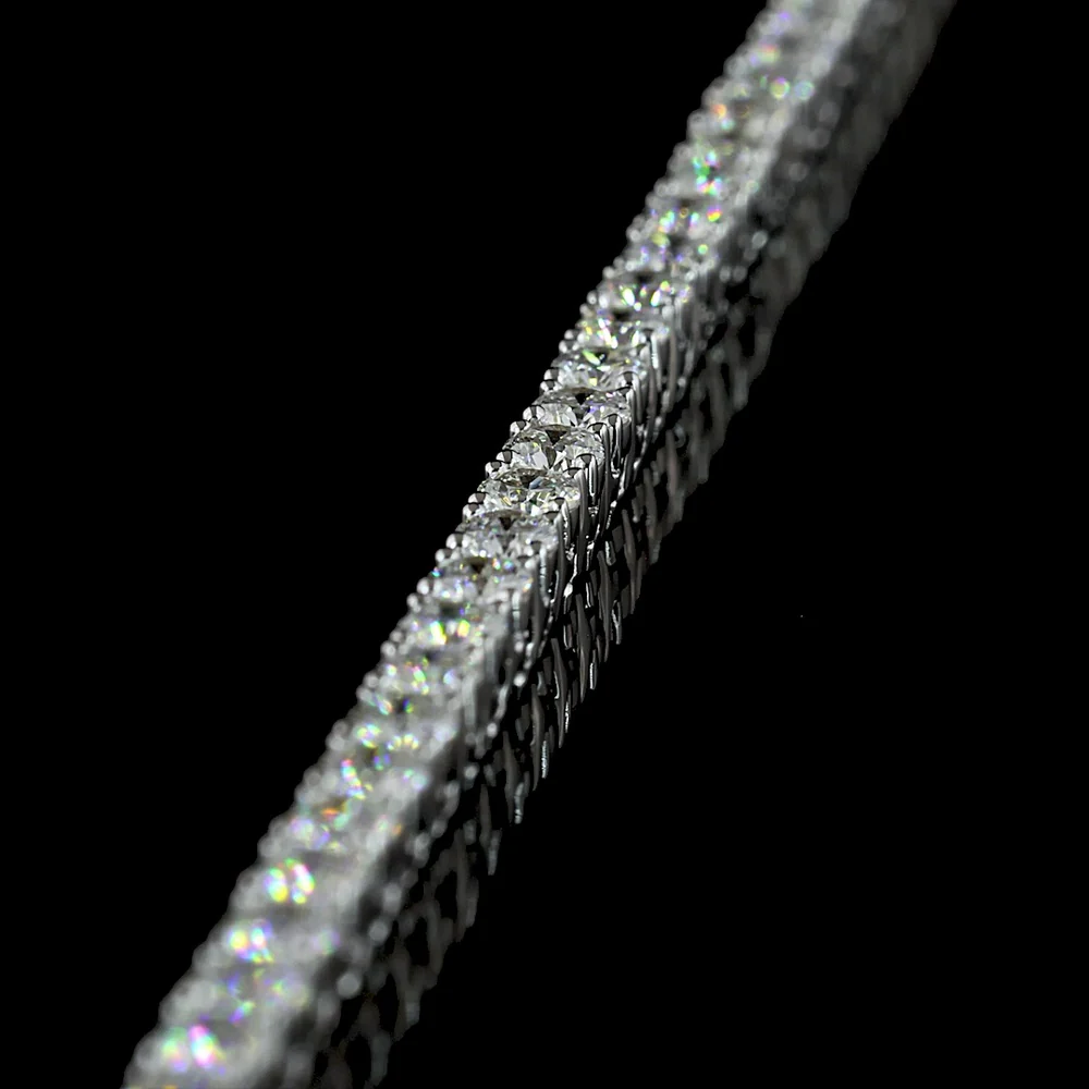14K White Gold Tennis Necklace with 177 Prong-Set Round Lab Diamonds - E-F Color VS1 Clarity - 6.71 Carat Total Weight - Covaloro Fine Jewelry - Image 4