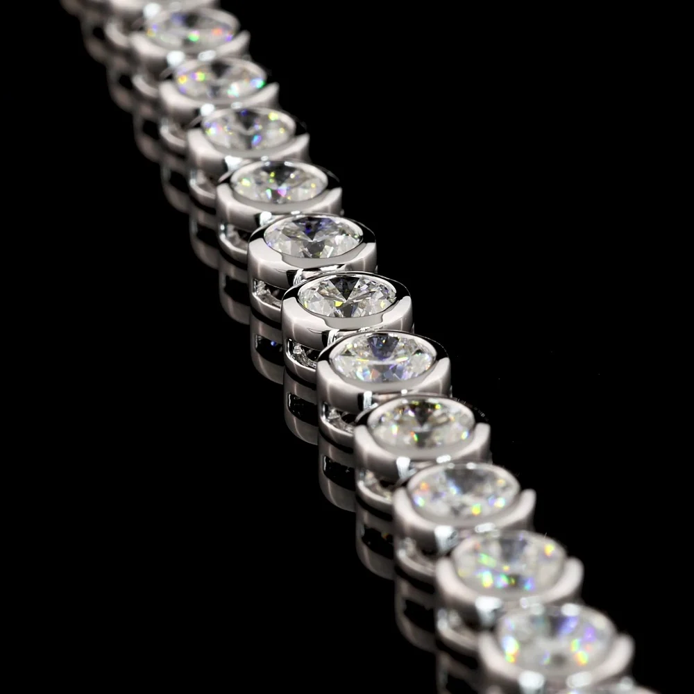 14K White Gold Tennis Necklace with 83 Bezel-Set Round Lab Diamonds - 25.2 Carat Total Weight, E-F Color VS2 Clarity - Covaloro Fine Jewelry - Image 4