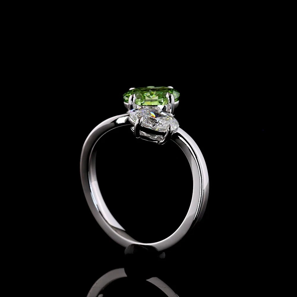 14K White Gold Toi et Moi Ring with 1.54 Carats Oval Bright Green Lab Diamond and 0.70 Carats Oval Colorless Lab Diamond - 2.24 Carats Total Diamond Weight - Covaloro Fine Jewelry - Image 3