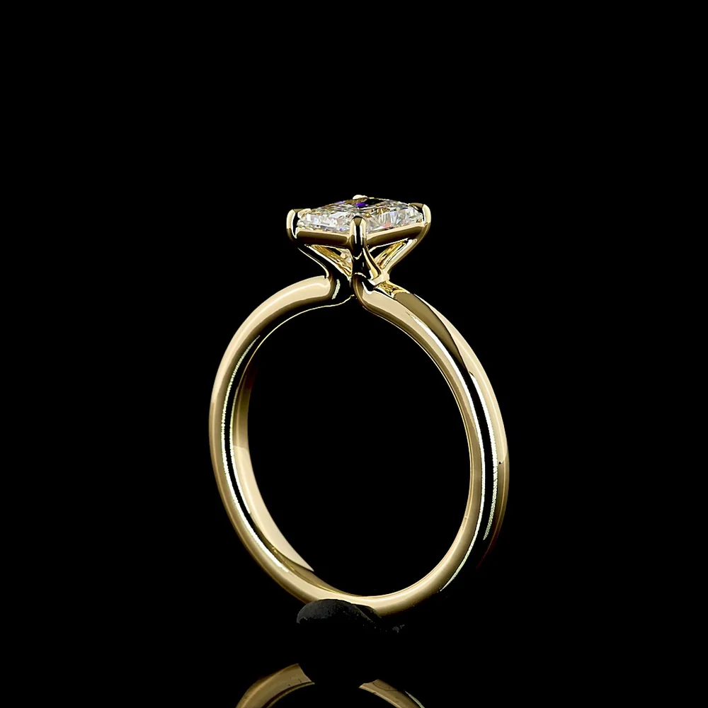 14K Yellow Gold 1.00 Carats Radiant Cut Solitaire Ring with D VS1 Lab Diamond and IGI Certification - North-South Prong Setting - Covaloro Fine Jewelry - Image 3