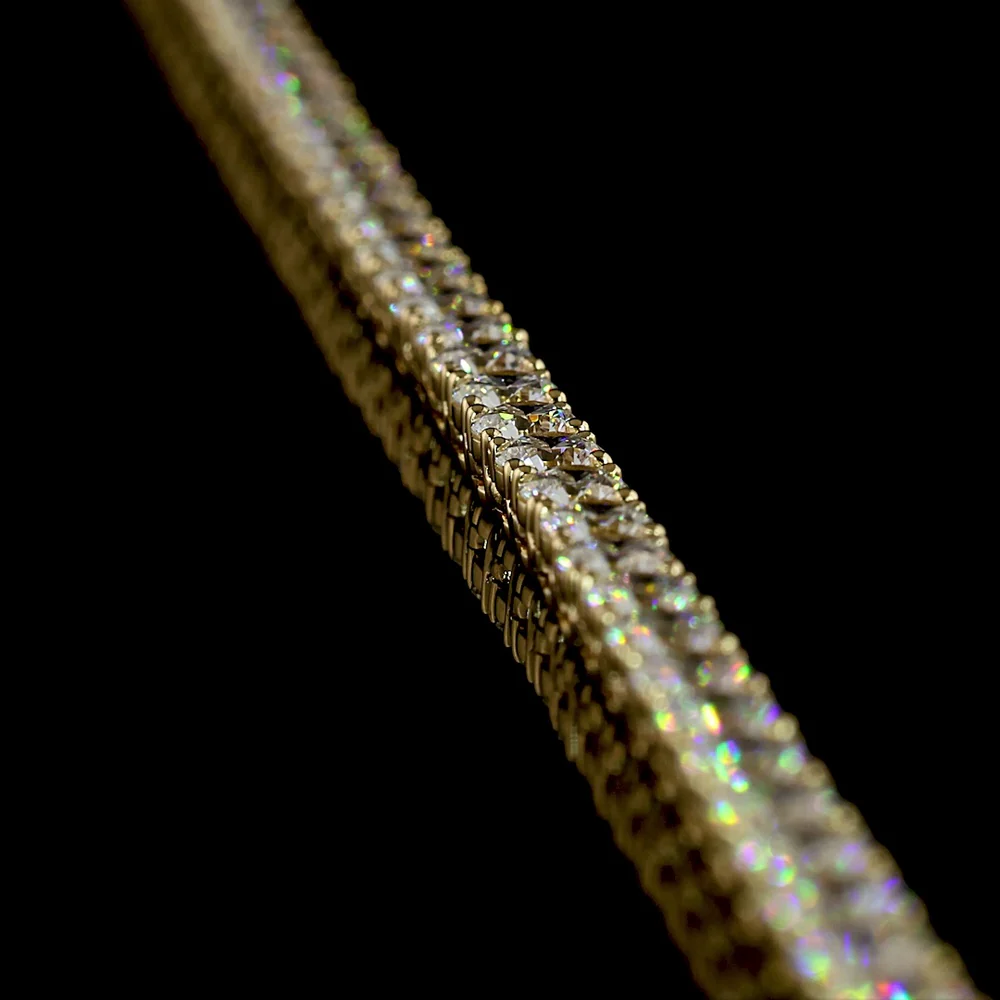 14K Yellow Gold 17" Tennis Necklace with 12.51 Carats of Round Lab Grown Diamonds in E-F VS1 Color and Clarity - Covaloro Fine Jewelry - Image 3