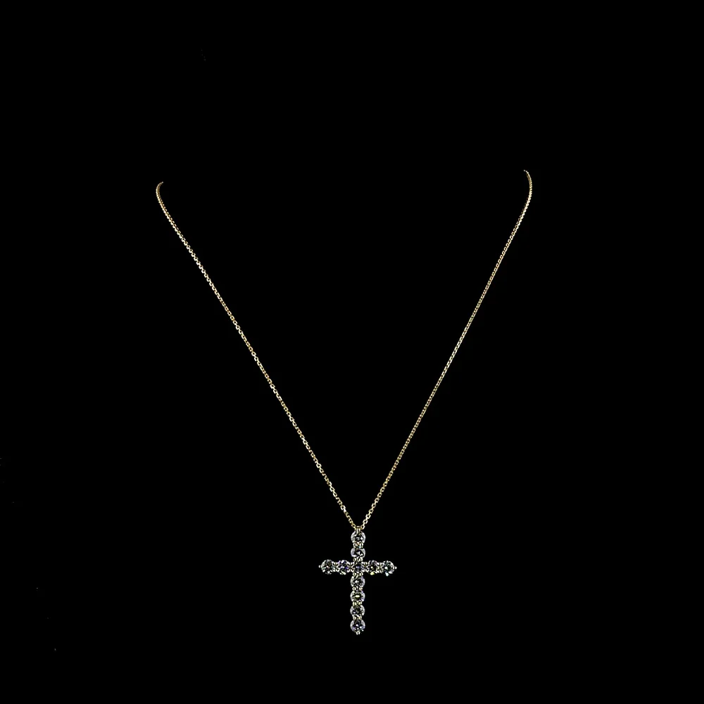 14K Yellow Gold 2.00 Carat Lab Diamond Cross Pendant with 11 Round Brilliant Cut Prong Set Stones - E-F Color, VS1 Clarity - Covaloro Fine Jewelry - Image 4