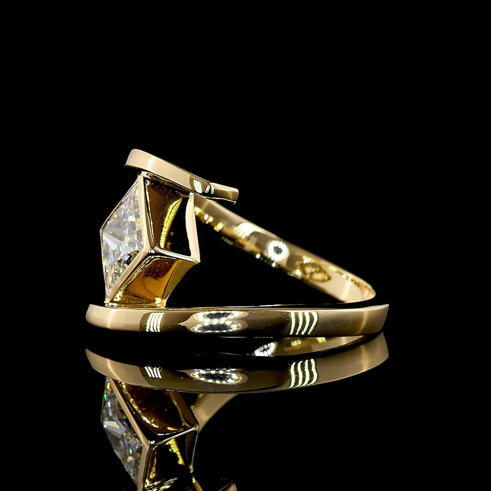 14K Yellow Gold 2.06 Carat Lab Grown Princess Cut Solitaire Ring with Bezel Setting and Split Shank Design - E-F Color VS1 Clarity - Covaloro Fine Jewelry - Image 4