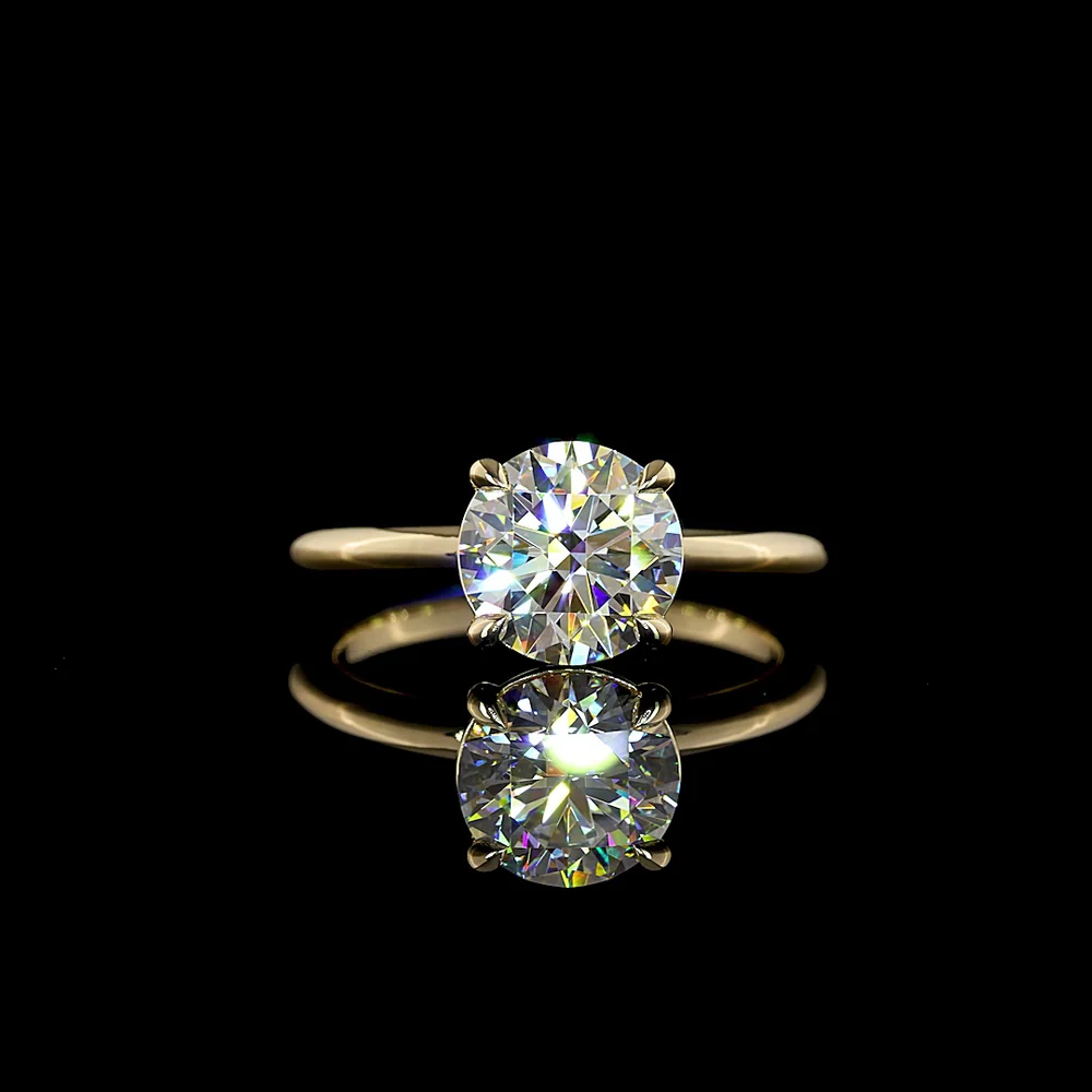 14K Yellow Gold 2.06 Carat Round Brilliant Cut Lab Diamond Solitaire Ring with E-F Color and VVS2 Clarity - IGI Certified - Covaloro Fine Jewelry