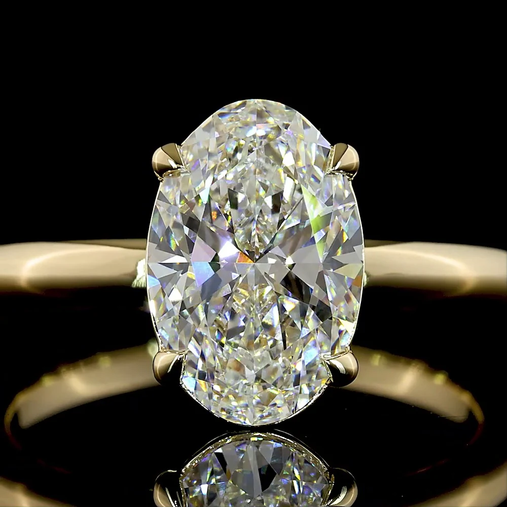 14K Yellow Gold 2.10 Carat Oval Cut Lab Diamond Solitaire Ring with North-South Prong Setting, E-F Color VS1 Clarity, IGI Certified - Covaloro Fine Jewelry - Image 2