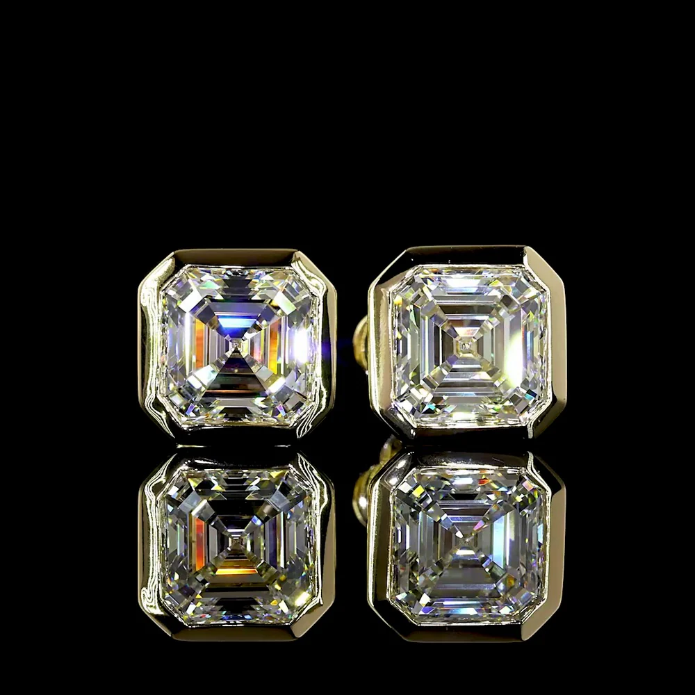 14K Yellow Gold 3.04 Carat Total Weight Asscher Cut Lab Diamond Stud Earrings in Bezel Setting - E-F Color, VVS2 Clarity, IGI Certified - Covaloro Fine Jewelry - Image 2