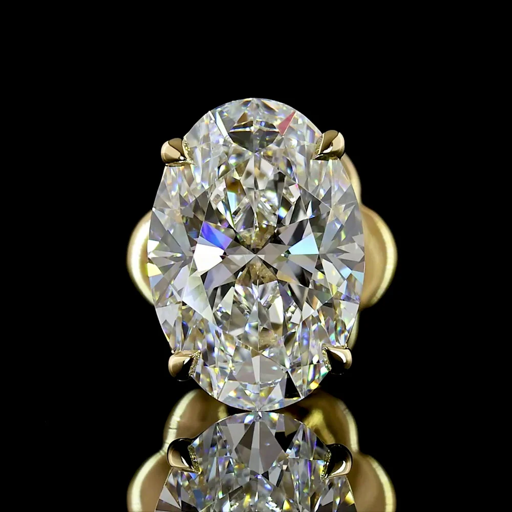 14K Yellow Gold 3.05 Carat Oval Cut Lab Diamond Stud Earrings with Four-Prong Setting and North-South Orientation - E-F Color VS1 Clarity - Covaloro Fine Jewelry - Image 3