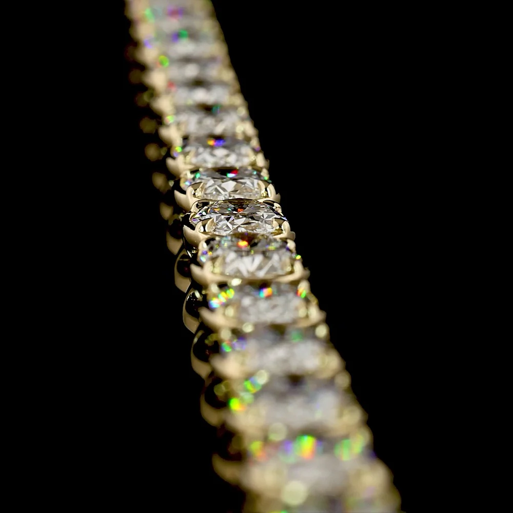 14K Yellow Gold 36.16 Carat Oval Cut Lab Diamond Tennis Necklace with East-West Bezel-Prong Setting - E-F Color VS1 Clarity - Covaloro Fine Jewelry - Image 3
