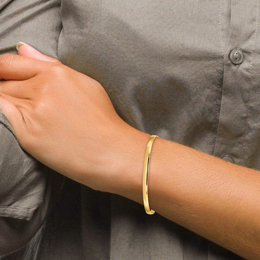 14K Yellow Gold 4mm Solid Polished Half-Round Slip-On Bangle Bracelet - Elegant and Timeless by Oro Pregiato - Image 4