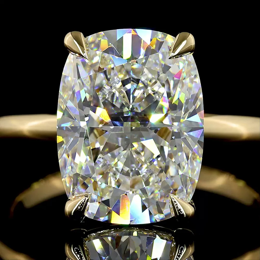 14K Yellow Gold 5.09 Carat Cushion Brilliant Cut Solitaire Ring with D VVS2 Lab Diamond - IGI Certified - Covaloro Fine Jewelry - Image 2