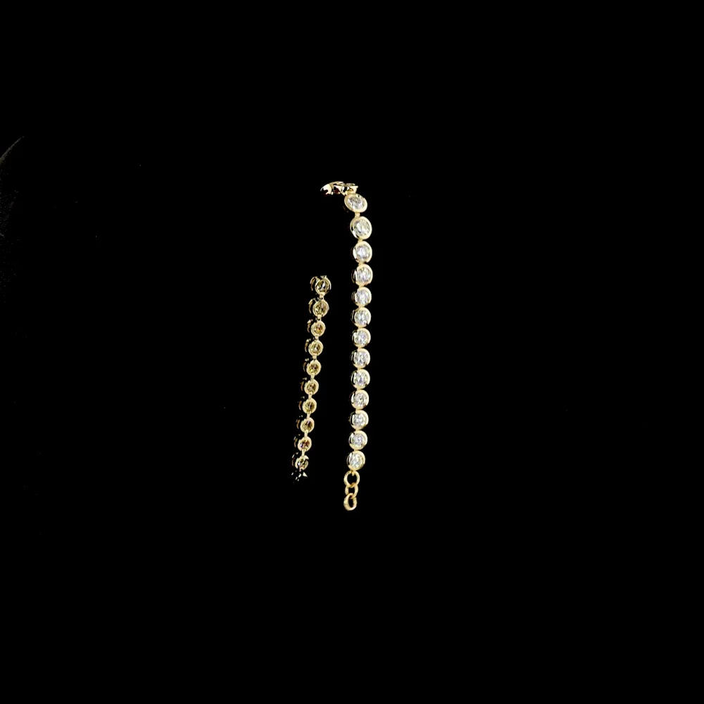 14K Yellow Gold 6.26 Carat Tennis Bracelet with Bezel Set Round Lab Diamonds - E-F Color, VS Clarity, 29 Stones - Covaloro Fine Jewelry - Image 3