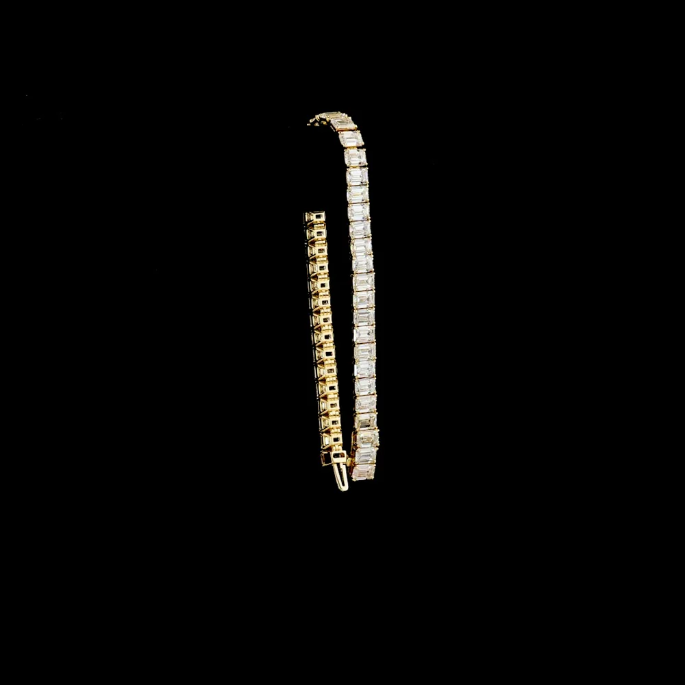 14K Yellow Gold 7.5" Tennis Bracelet with 46 Prong Set Emerald Cut Lab Diamonds - 19.79 Carats Total Weight, E-F VS1 Clarity - Covaloro Fine Jewelry - Image 3