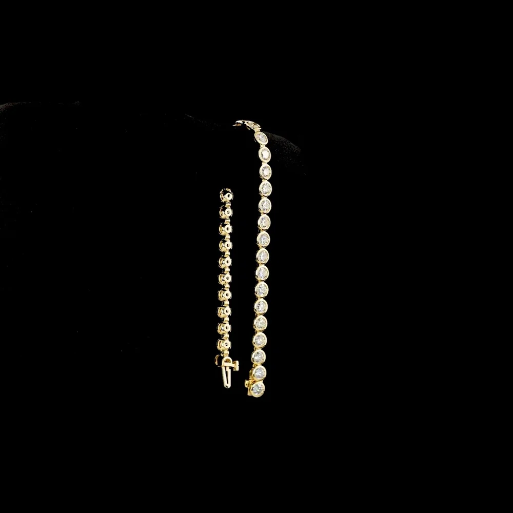 14K Yellow Gold 7.5" Tennis Bracelet with Bezel Set Round Lab Diamonds - 6.78 Carat Total Weight - Covaloro Fine Jewelry - Image 3