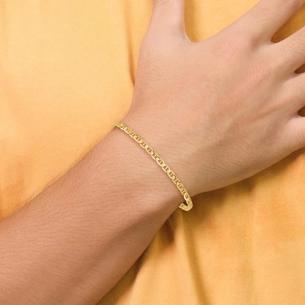 14K Yellow Gold 7" Concave Anchor Bracelet with Lobster Clasp by Oro Pregiato - Image 4