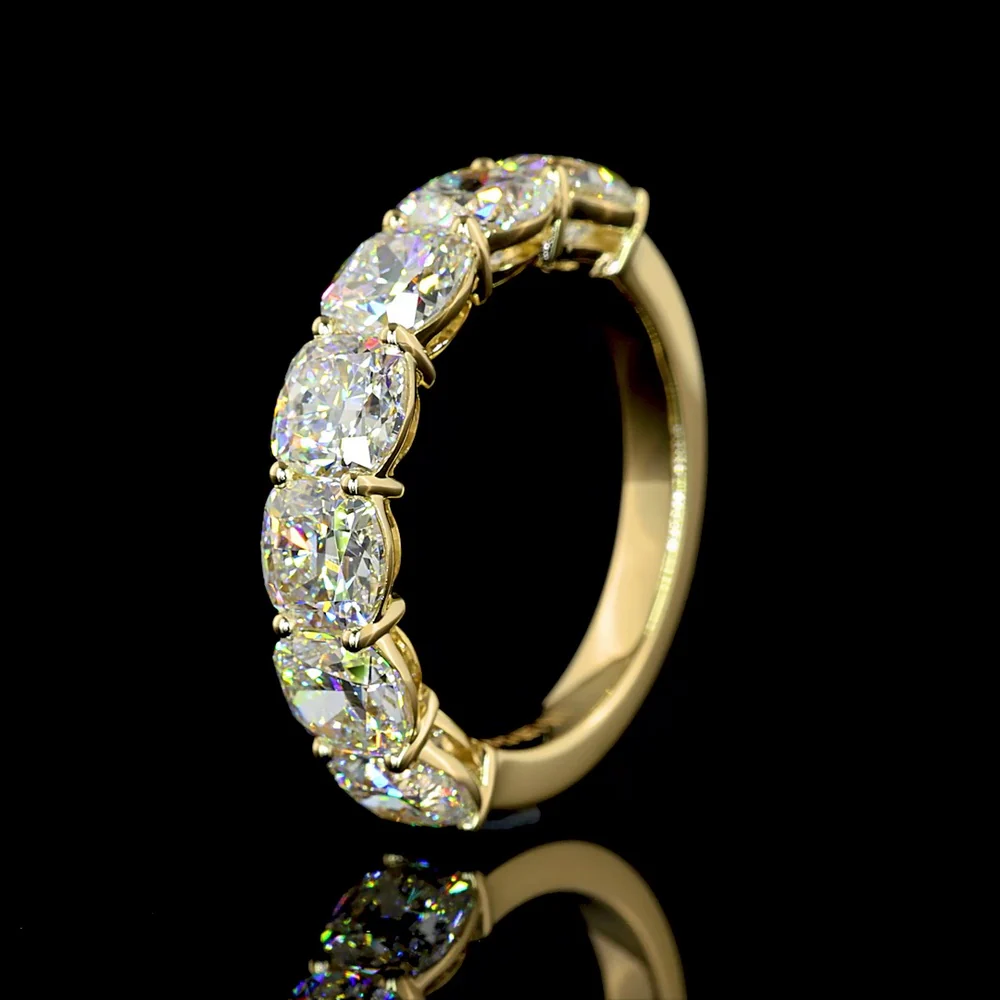 14K Yellow Gold 7-Stone Anniversary Eternity Band with Square Cushion Brilliant Cut Lab Diamonds - 3.91 Carat Total Weight E-F VS - Covaloro Fine Jewelry - Image 4