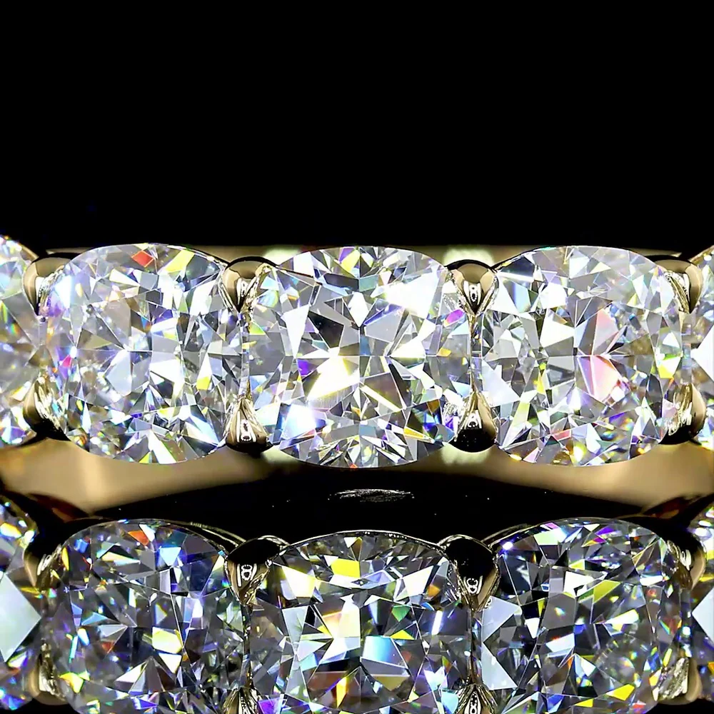 14K Yellow Gold 7-Stone Eternity Band with Square Cushion Brilliant Lab Diamonds - 3.20 Carats Total Diamond Weight - Covaloro Fine Jewelry - Image 2