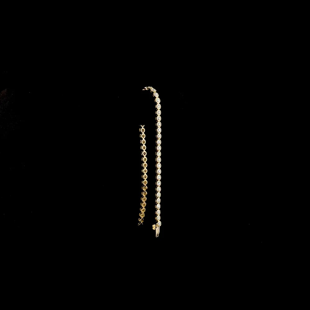 14K Yellow Gold 7" Tennis Bracelet with Bezel Set Round Brilliant Lab Diamonds - 2.52 Carat Total Weight - Covaloro Fine Jewelry - Image 3