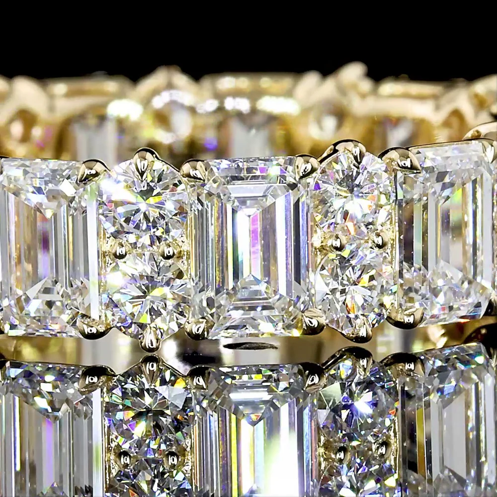 14K Yellow Gold Alternating Emerald Cut & Round Brilliant Diamond Eternity Band - Lab Diamonds, E-F Color, VS Clarity - 4.88 Carat Total Weight - Covaloro Fine Jewelry - Image 3