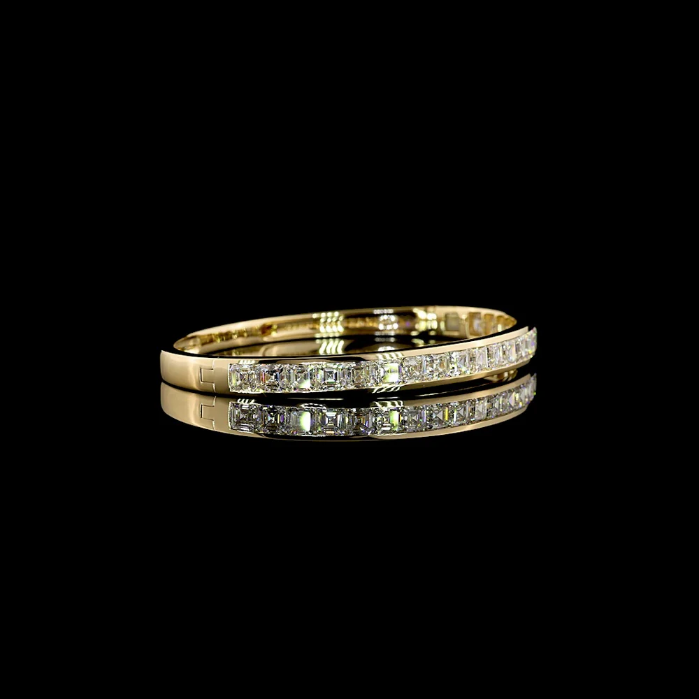 14K Yellow Gold Asscher Cut Lab Diamond Channel Set Bangle Bracelet - 7.71 Carat Total Diamond Weight - Covaloro Fine Jewelry - Image 3