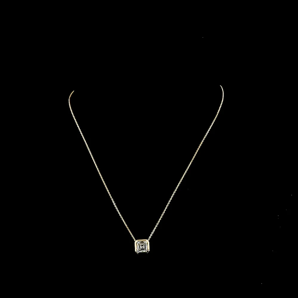 14K Yellow Gold Asscher Cut Solitaire Pendant with 2.00 Carat Lab Grown Diamond (E-F VS1) - Bezel Set, IGI Certified - Covaloro Fine Jewelry - Image 4