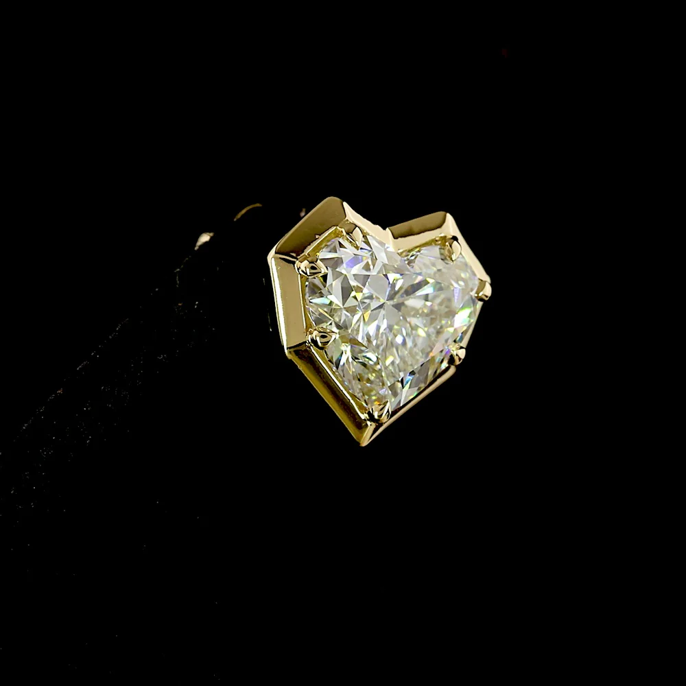 14K Yellow Gold Bezel-Prong Heart Cut Lab Diamond Stud Earrings - 3.08 Carat Total Weight with E-F VS1 Diamonds - Covaloro Fine Jewelry - Image 4