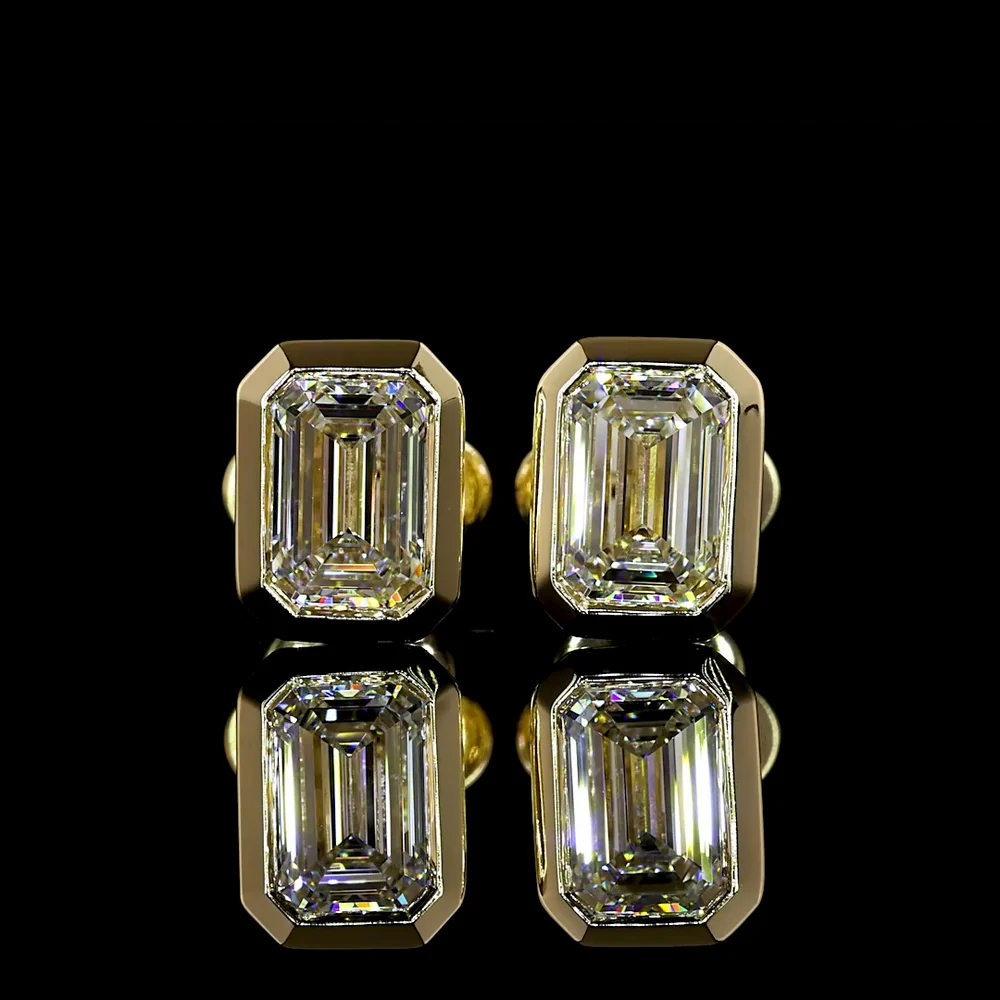 14K Yellow Gold Bezel Set Emerald Cut Lab Diamond Stud Earrings - 1.59 Carat Total Weight (D VVS2, IGI Certified) - Covaloro Fine Jewelry - Image 2