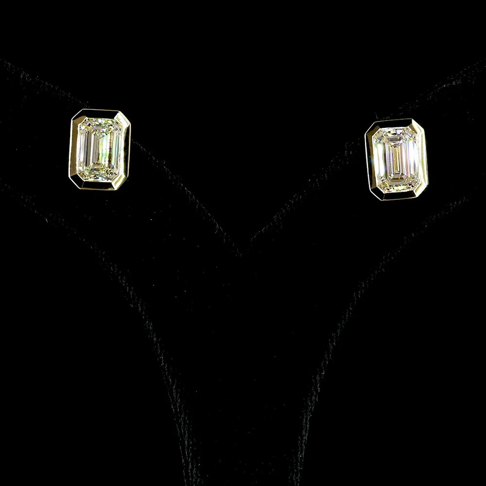 14K Yellow Gold Bezel Set Emerald Cut Lab Diamond Stud Earrings - 4.52 Carat Total Weight, D VS1 IGI Certified - Covaloro Fine Jewelry