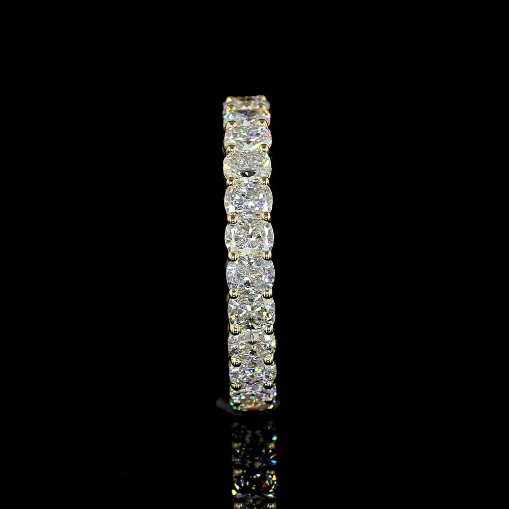 14K Yellow Gold Cushion Brilliant Cut Lab Diamond Eternity Band - 2.27 Carat Total Weight, E-F Color, VS1 Clarity, 26 Stones - Covaloro Fine Jewelry - Image 3