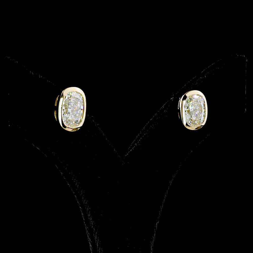 14K Yellow Gold Cushion Brilliant Cut Lab Diamond Stud Earrings - 4.76 Carat Total Weight, E-F Color VVS2 Clarity, Bezel Set - Covaloro Fine Jewelry - Image 3