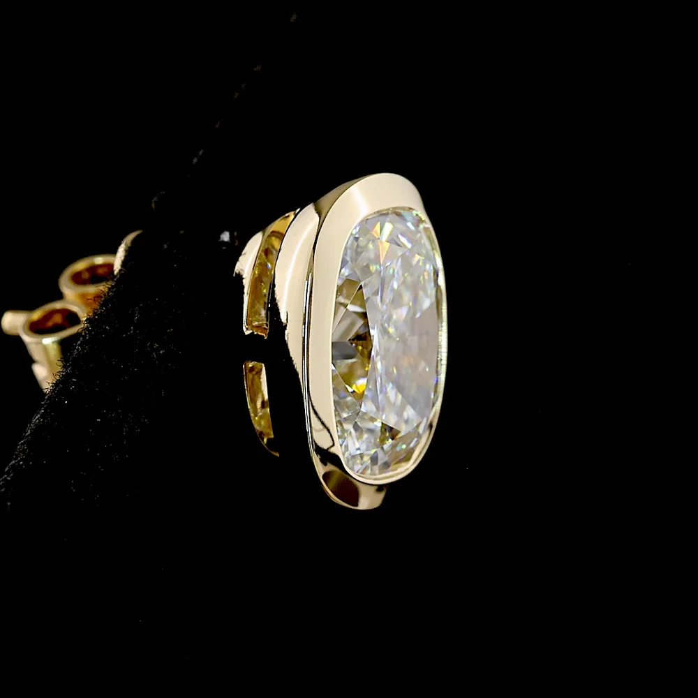 14K Yellow Gold Cushion Brilliant Cut Lab Diamond Stud Earrings - 4.76 Carat Total Weight, E-F Color VVS2 Clarity, Bezel Set - Covaloro Fine Jewelry - Image 4