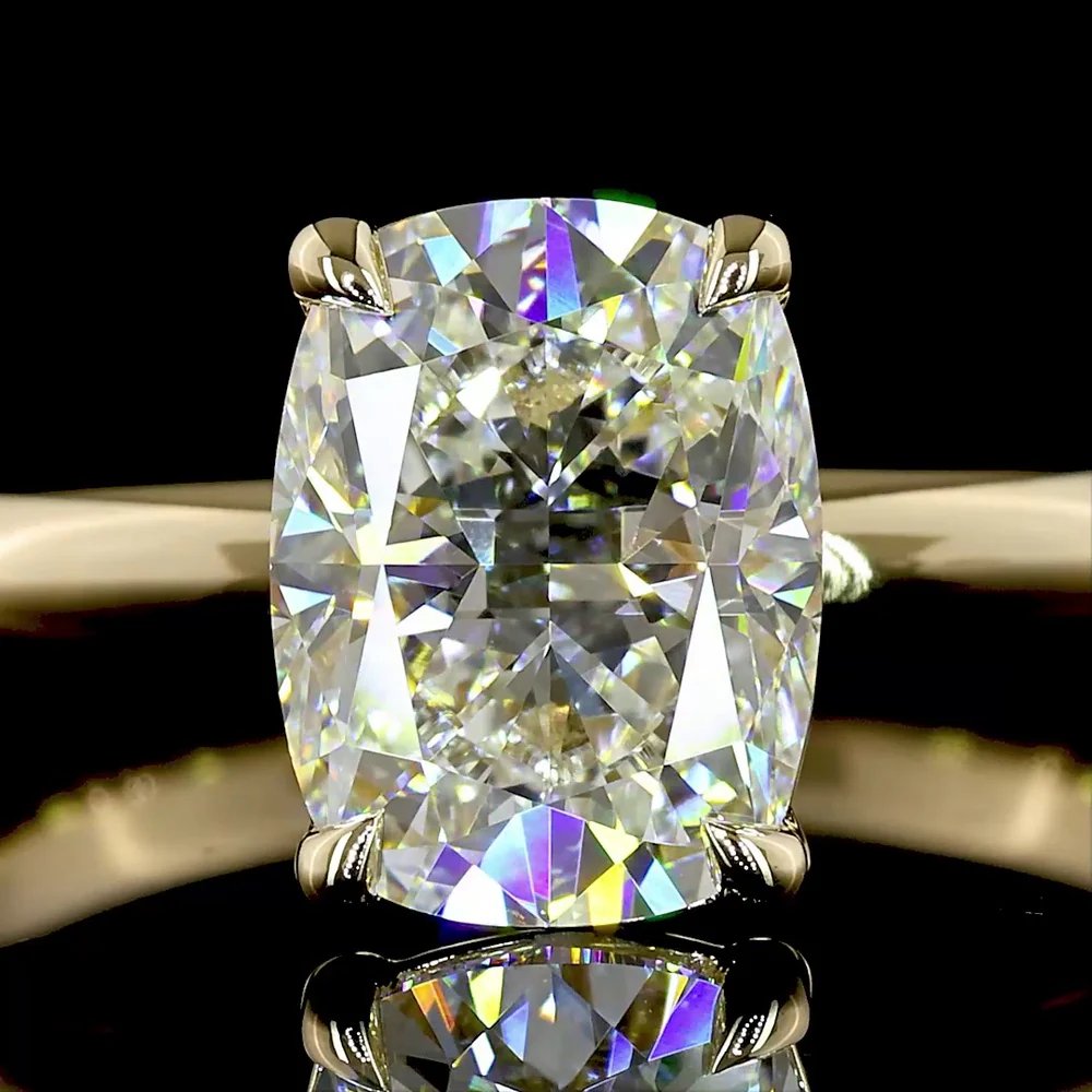 14K Yellow Gold Cushion Brilliant Cut Solitaire Ring with 2.09 Carat D VVS2 Lab Diamond - IGI Certified North-South Prong Setting - Covaloro Fine Jewelry - Image 2