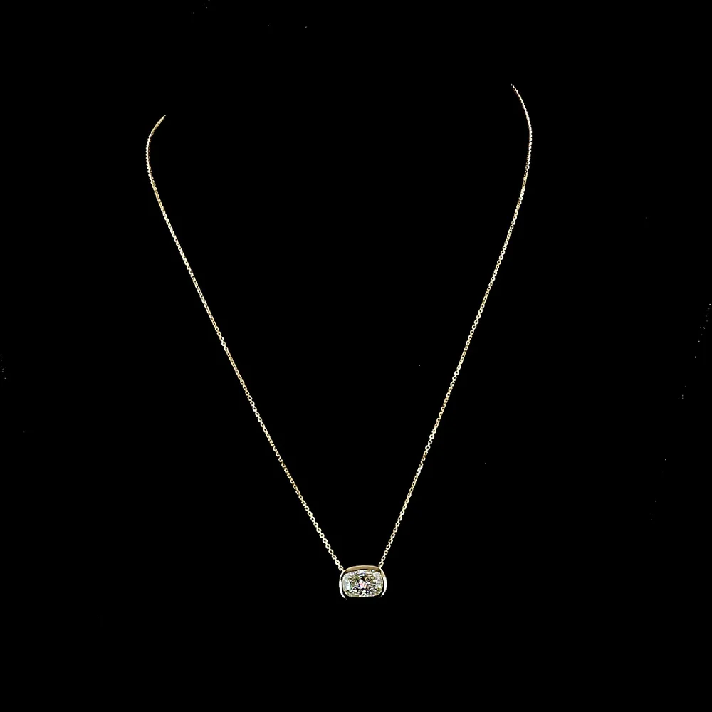 14K Yellow Gold East-West Bezel Set Cushion Brilliant Cut Lab Diamond Solitaire Pendant - 2.63 Carat Total Weight, E-F Color, VVS2 Clarity, IGI Certified - Covaloro Fine Jewelry - Image 4