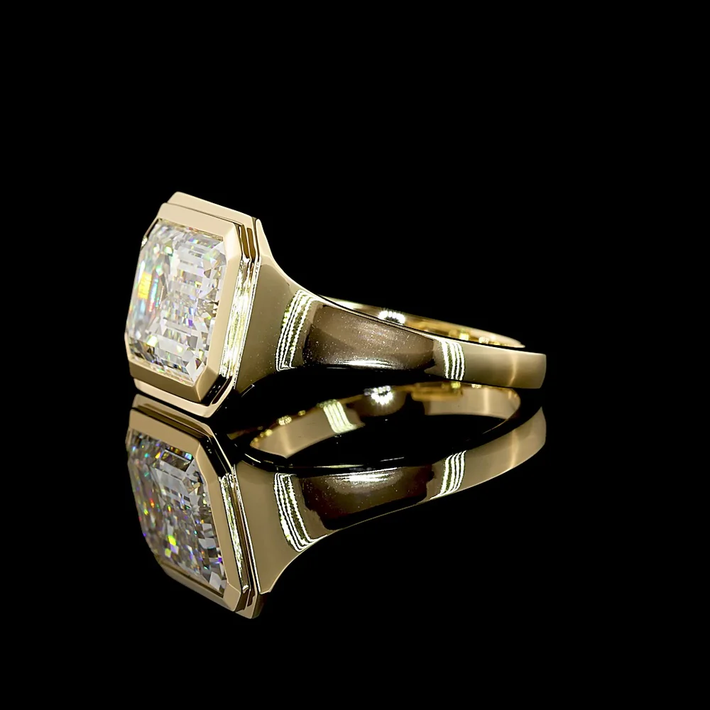 14K Yellow Gold East-West Bezel Set Emerald Cut Lab Diamond Solitaire Ring - 7.03 Carat Total Weight, E-F Color, VVS2 Clarity, IGI Certified - Covaloro Fine Jewelry - Image 4