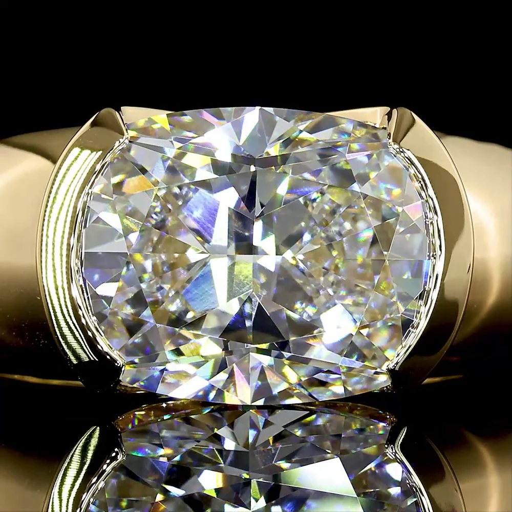 14K Yellow Gold East-West Half Bezel Solitaire Ring with 3.04 Carat Cushion Brilliant Lab Diamond - E-F Color VVS2 Clarity IGI Certified - Covaloro Fine Jewelry - Image 2