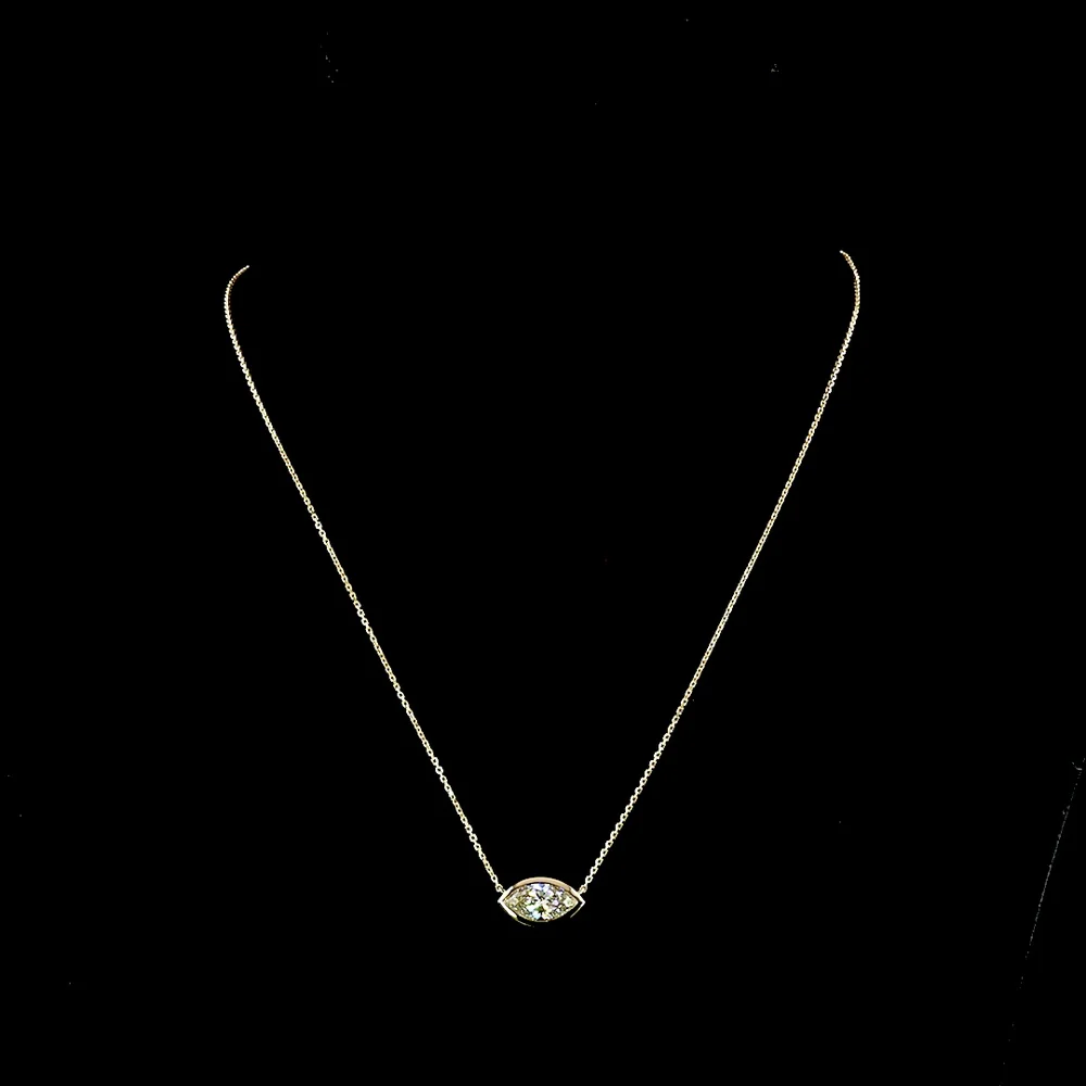 14K Yellow Gold East-West Marquise Bezel Solitaire Pendant - 1.54 Carats Lab Diamond E-F VVS2 IGI Certified - Covaloro Fine Jewelry - Image 4