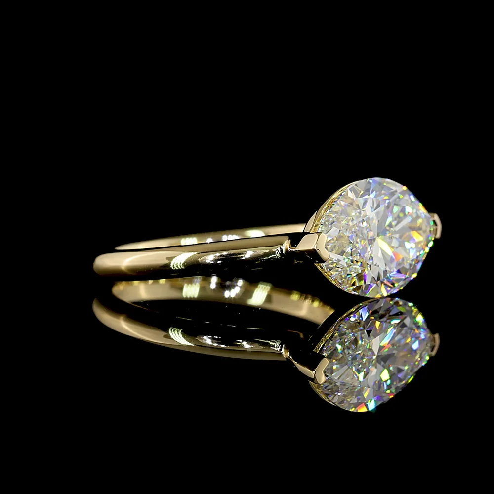 14K Yellow Gold East West Marquise Cut Lab Diamond Solitaire Ring - 4.04 Carat E VVS2 IGI Certified - Covaloro Fine Jewelry - Image 2