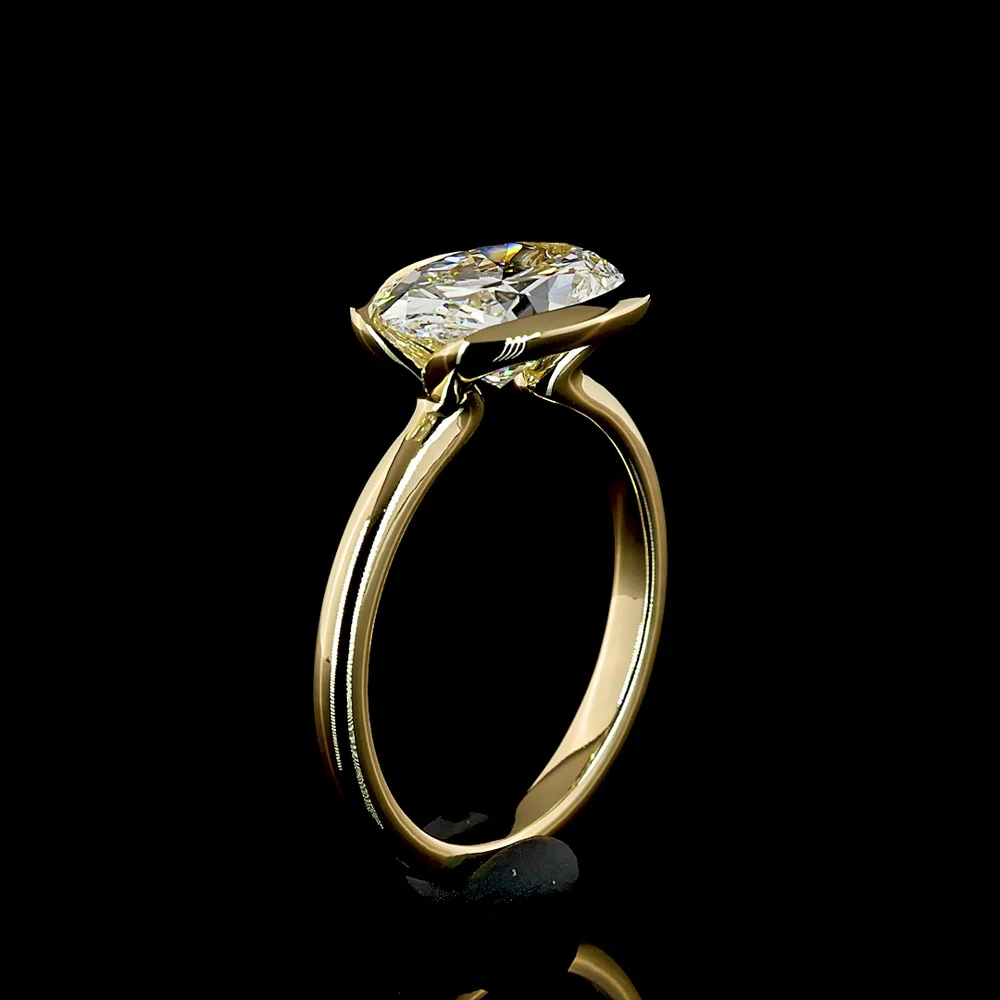 14K Yellow Gold East-West Oval Lab Diamond Solitaire Ring with Half-Bezel Setting - 2.57 Carat E VVS2 IGI Certified - Covaloro Fine Jewelry - Image 4