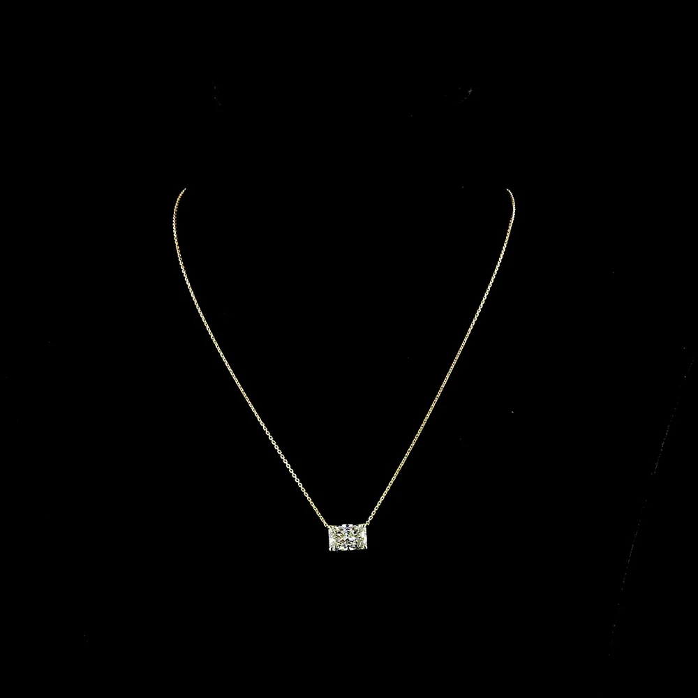14K Yellow Gold East-West Radiant Cut Solitaire Pendant with 3.03 Carat Lab Diamond - E-F Color, VVS2 Clarity, IGI Certified - Covaloro Fine Jewelry