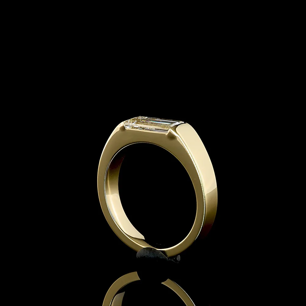14K Yellow Gold East-West Solitaire Ring with 1.30 Carat Half Bezel Set Baguette Lab Diamond - E-F Color VVS2 Clarity - Covaloro Fine Jewelry - Image 3