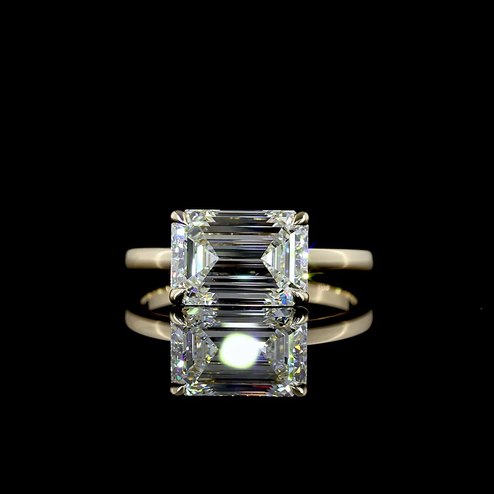 14K Yellow Gold East-West Solitaire Ring with 3.10 Carat Emerald Cut Lab Diamond - E VVS2 IGI Certified - Covaloro Fine Jewelry