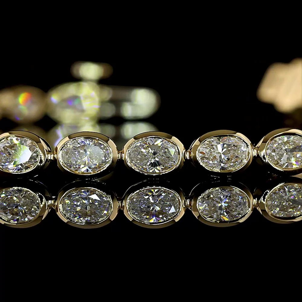 14K Yellow Gold East-West Tennis Bracelet with Bezel Set Oval Lab Diamonds - 4.31 Carat Total Weight, E-F Color VS1 Clarity - Covaloro Fine Jewelry - Image 2