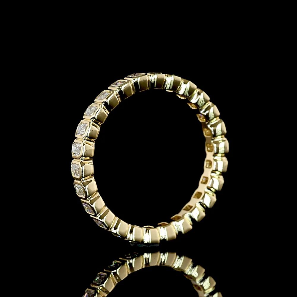 14K Yellow Gold Emerald Cut Lab Diamond Bezel Set Eternity Band - 1.00 Carats Total Diamond Weight - Covaloro Fine Jewelry - Image 4