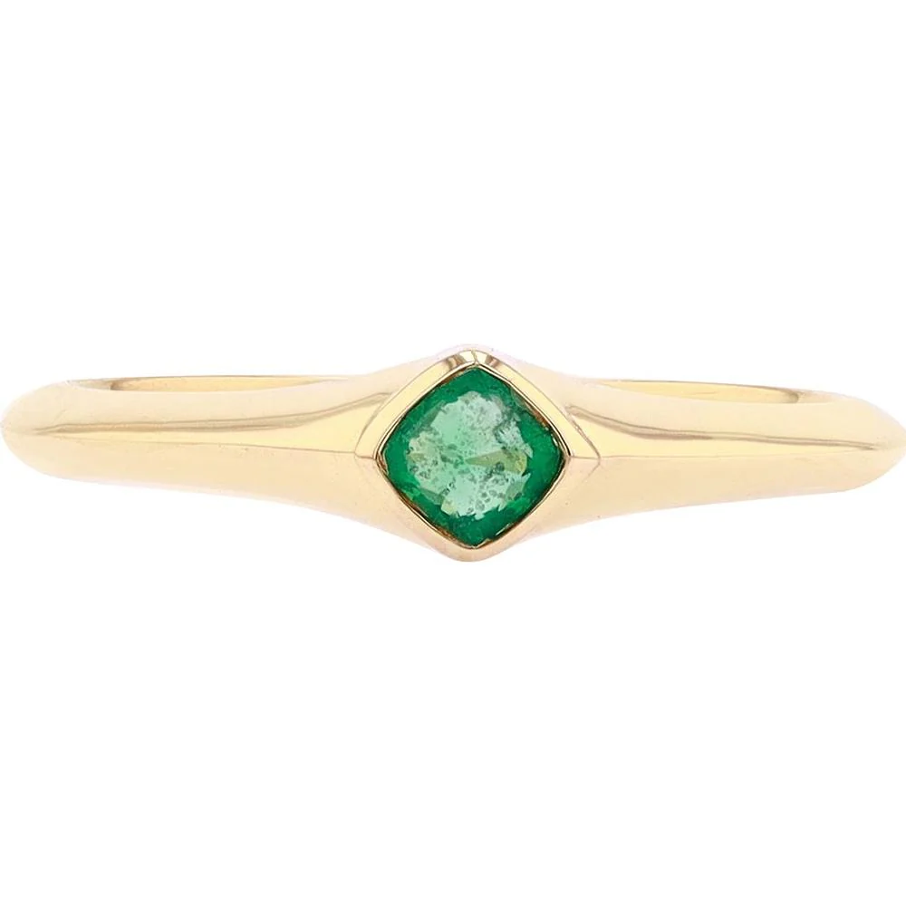 14K Yellow Gold Emerald Solitaire Ring - 0.16 Carat Total Emerald Weight